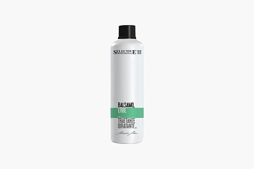 Selective Professional Artistic Flair Balsamo Erbe